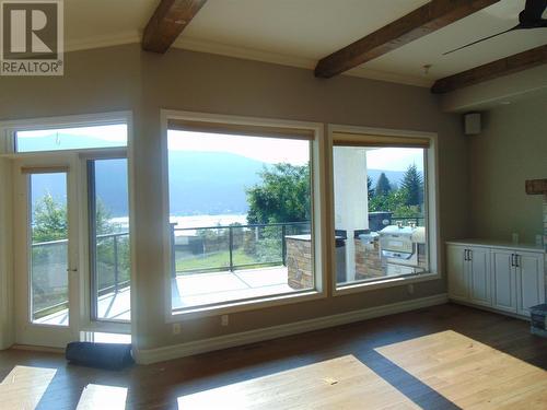 2892 Juniper Crescent, Blind Bay, BC - Indoor Photo Showing Other Room