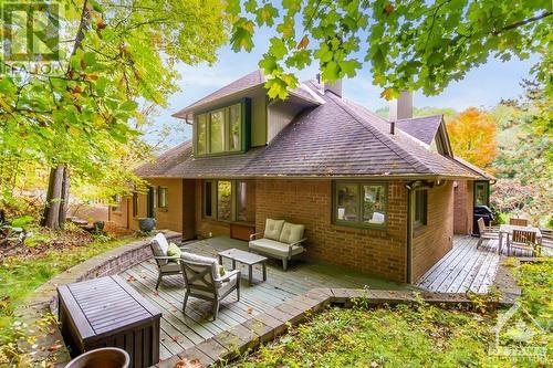 800 Nivens Place, Ottawa, ON - Outdoor With Deck Patio Veranda With Exterior