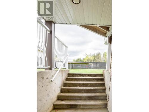 4934 Twedle Avenue, Terrace, BC - Outdoor