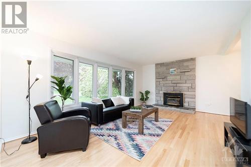 29 Longwood Avenue, Nepean, ON - Indoor Photo Showing Living Room With Fireplace