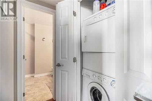 234 Rideau Street Unit#2306, Ottawa, ON - Indoor Photo Showing Laundry Room