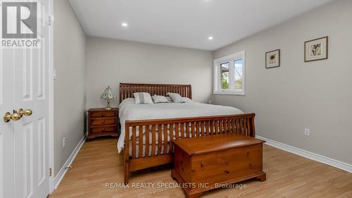 24 National Crescent, Brampton, ON - Indoor Photo Showing Bedroom
