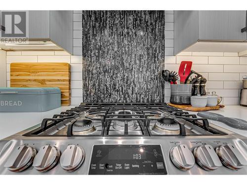 581 Mt. Ida Crescent, Coldstream, BC - Indoor Photo Showing Kitchen With Upgraded Kitchen