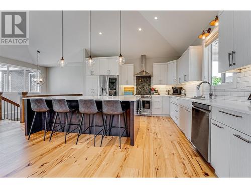581 Mt. Ida Crescent, Coldstream, BC - Indoor Photo Showing Kitchen With Upgraded Kitchen