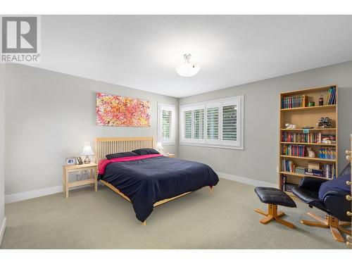 5245 South Ridge Drive, Kelowna, BC - Indoor Photo Showing Bedroom