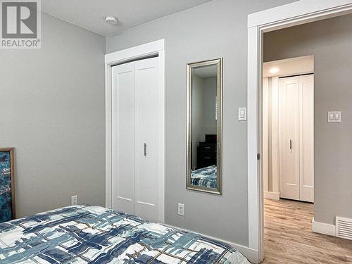 102 Mcgraw Court, Penticton, BC - Indoor Photo Showing Bedroom