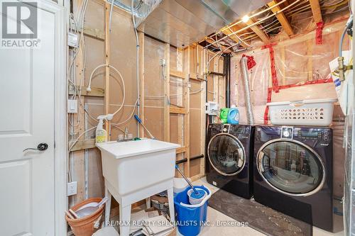 87 Haviland Circle, Brampton, ON - Indoor Photo Showing Laundry Room
