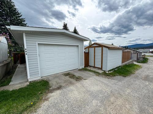 808 13Th Street S, Cranbrook, BC - Outdoor With Exterior