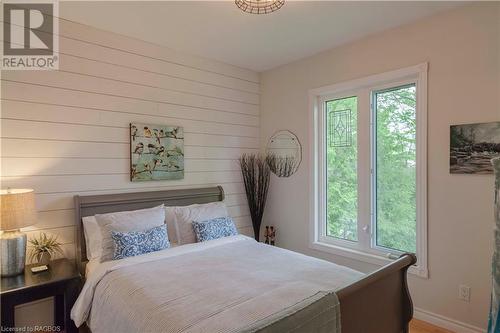 19 Dorena Crescent, South Bruce Peninsula, ON - Indoor Photo Showing Bedroom