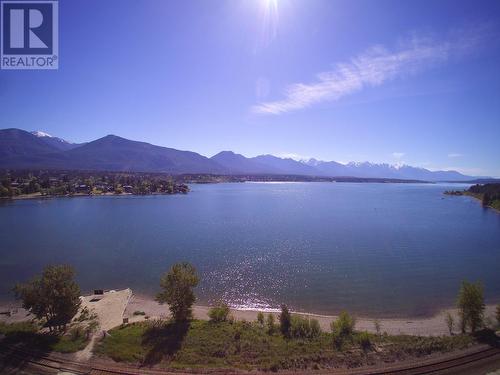 636 Taynton  Drive, Invermere, BC 