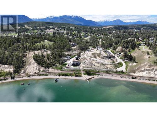 636 Taynton  Drive, Invermere, BC 