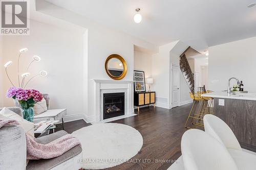 307 Swan Park Road, Markham, ON - Indoor Photo Showing Living Room With Fireplace