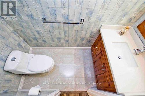 209 Tamarack Drive, Markham, ON - Indoor Photo Showing Bathroom