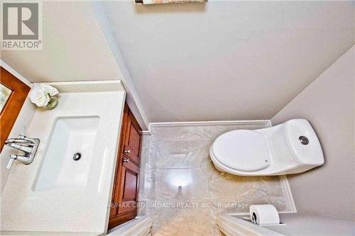 209 Tamarack Drive, Markham, ON - Indoor Photo Showing Bathroom