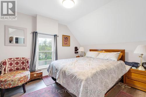 B/C - 292 Glen Miller Road, Quinte West, ON - Indoor Photo Showing Bedroom