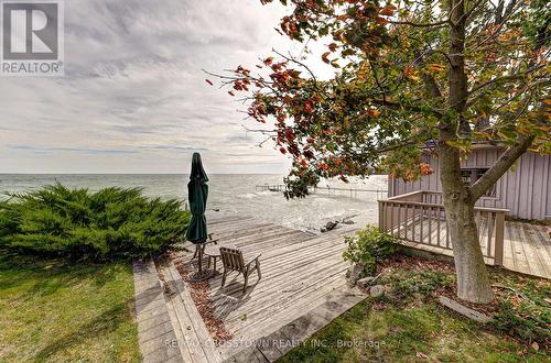123 Parkside Drive, Oro-Medonte, ON - Outdoor With Body Of Water