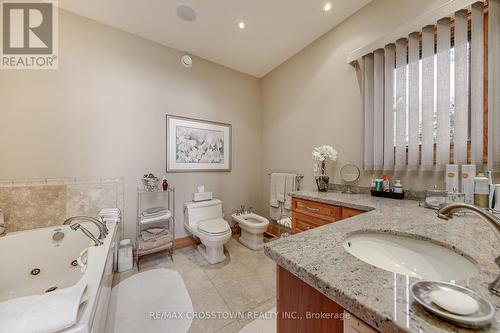 123 Parkside Drive, Oro-Medonte, ON - Indoor Photo Showing Bathroom