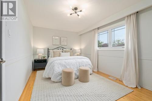 273 Laurier Avenue, Milton, ON - Indoor Photo Showing Bedroom