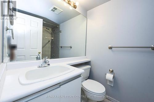 1005 - 2177 Burnhamthorpe Road W, Mississauga, ON - Indoor Photo Showing Bathroom