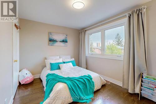 187 Epsom Downs Drive, Toronto, ON - Indoor Photo Showing Bedroom