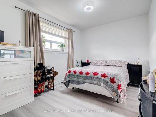 40 Arleta Ave, Toronto, ON - Indoor Photo Showing Bedroom