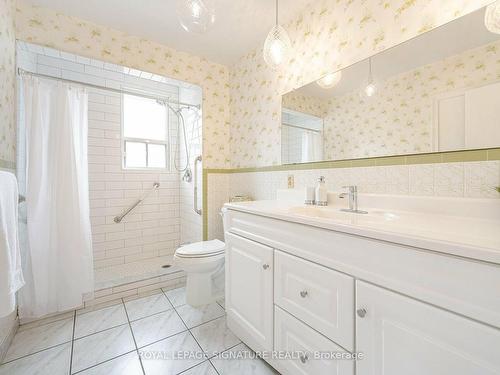 76 Cannon Rd, Toronto, ON - Indoor Photo Showing Bathroom