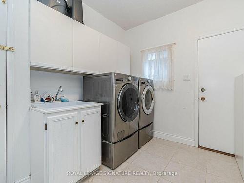 3481 Marmac Cres, Mississauga, ON - Indoor Photo Showing Laundry Room