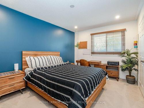 3481 Marmac Cres, Mississauga, ON - Indoor Photo Showing Bedroom