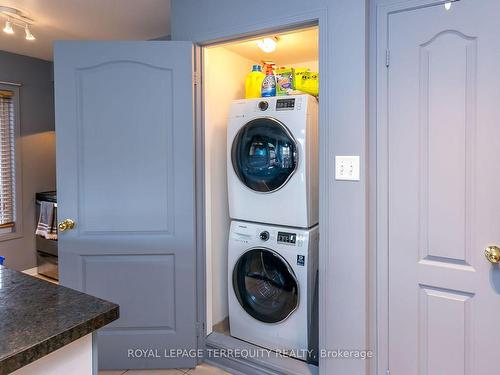 13-3250 Bentley Dr, Mississauga, ON - Indoor Photo Showing Laundry Room