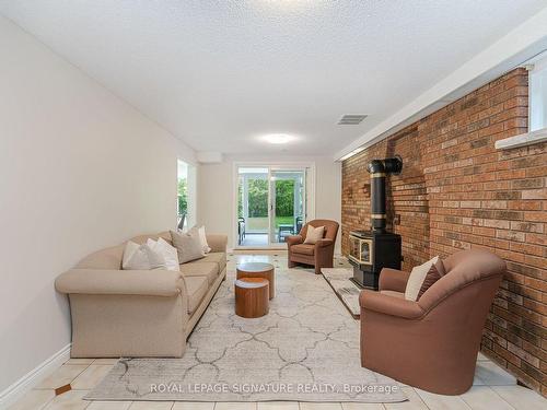 4086 Golden Orchard Dr, Mississauga, ON - Indoor With Fireplace