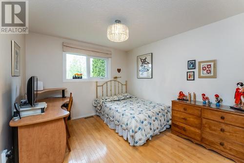 7155 St Bernadette Place, Prince George, BC - Indoor Photo Showing Bedroom