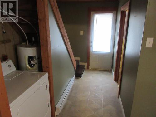 47 Crooked Lake Road, Badger, NL - Indoor Photo Showing Laundry Room