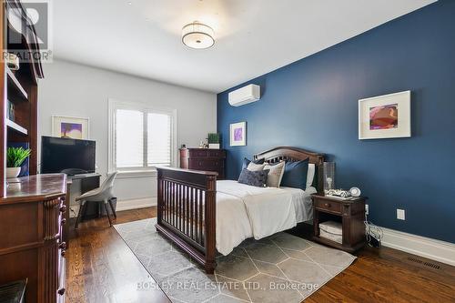 34 Meadowbank Road, Toronto, ON - Indoor Photo Showing Bedroom