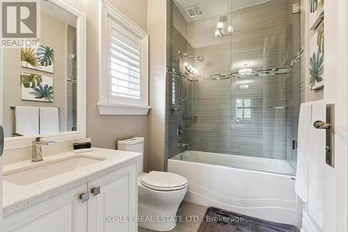 34 Meadowbank Road, Toronto, ON - Indoor Photo Showing Bathroom
