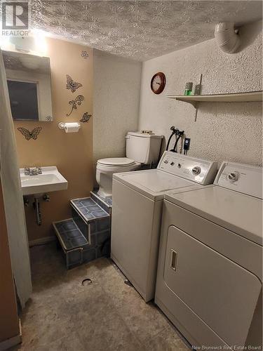 512 Tartan Street, Saint John, NB - Indoor Photo Showing Laundry Room