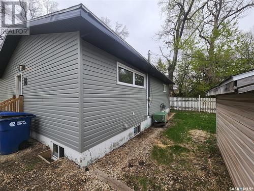 18 Beckton Street, Manor, SK - Outdoor With Exterior