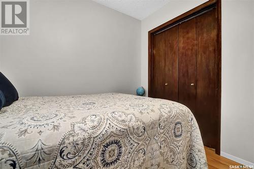 31 Hatton Crescent, Regina, SK - Indoor Photo Showing Bedroom