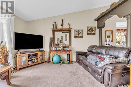 201 Dion Avenue, Cut Knife, SK - Indoor Photo Showing Living Room