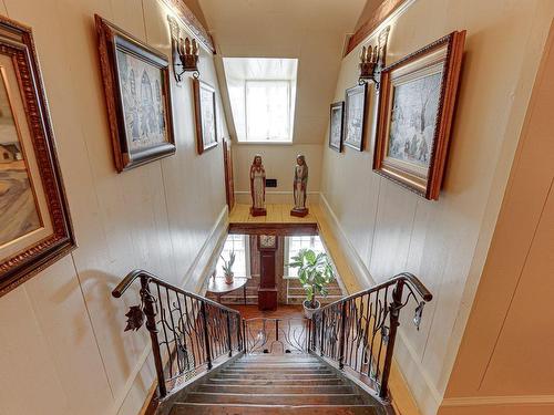 Staircase - 501 Rue Notre-Dame, Lavaltrie, QC - Indoor Photo Showing Other Room