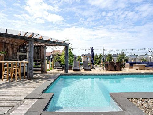 Piscine - 501 Rue Notre-Dame, Lavaltrie, QC - Outdoor With In Ground Pool