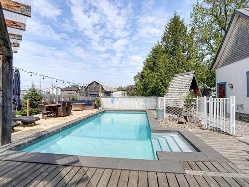 Piscine - 501 Rue Notre-Dame, Lavaltrie, QC - Outdoor With In Ground Pool With Deck Patio Veranda