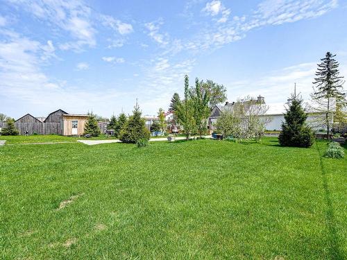 Backyard - 501 Rue Notre-Dame, Lavaltrie, QC - Outdoor