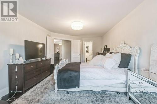 2388 Stone Glen Crescent, Oakville, ON - Indoor Photo Showing Bedroom