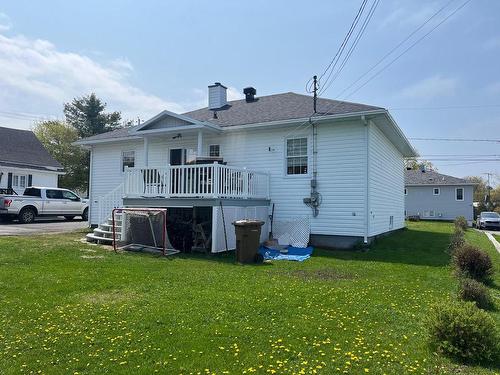 Face arriÃ¨re - 19 Av. St-Mathieu, Montmagny, QC - Outdoor With Deck Patio Veranda With Exterior