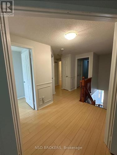 19 Driftwood Place, Hamilton, ON - Indoor Photo Showing Other Room