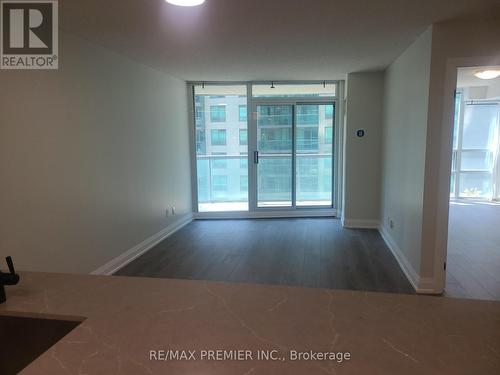 1112 - 30 Grand Trunk Crescent, Toronto, ON - Indoor Photo Showing Other Room