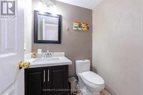 18 Lodgeway Drive, Vaughan, ON - Indoor Photo Showing Bathroom