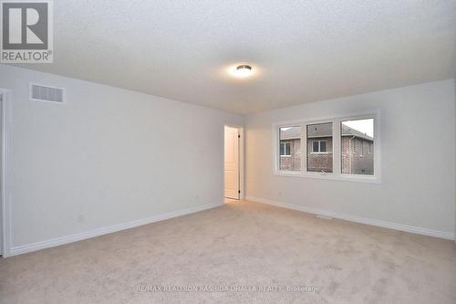 61 Seedling Crescent, Whitchurch-Stouffville, ON - Indoor Photo Showing Other Room