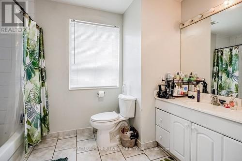 3048 Dundas Street W, Toronto W02, ON - Indoor Photo Showing Bathroom