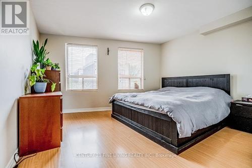 3048 Dundas Street W, Toronto W02, ON - Indoor Photo Showing Bedroom